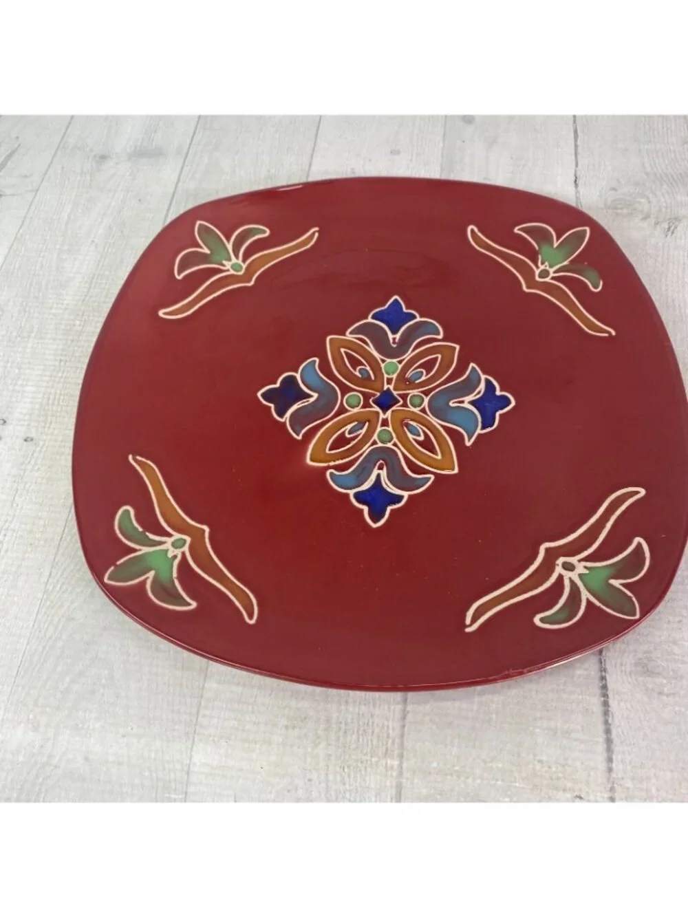 Better Homes & Gardens MEDALLION Floral Red Square Stoneware Dinner Plate Set 3